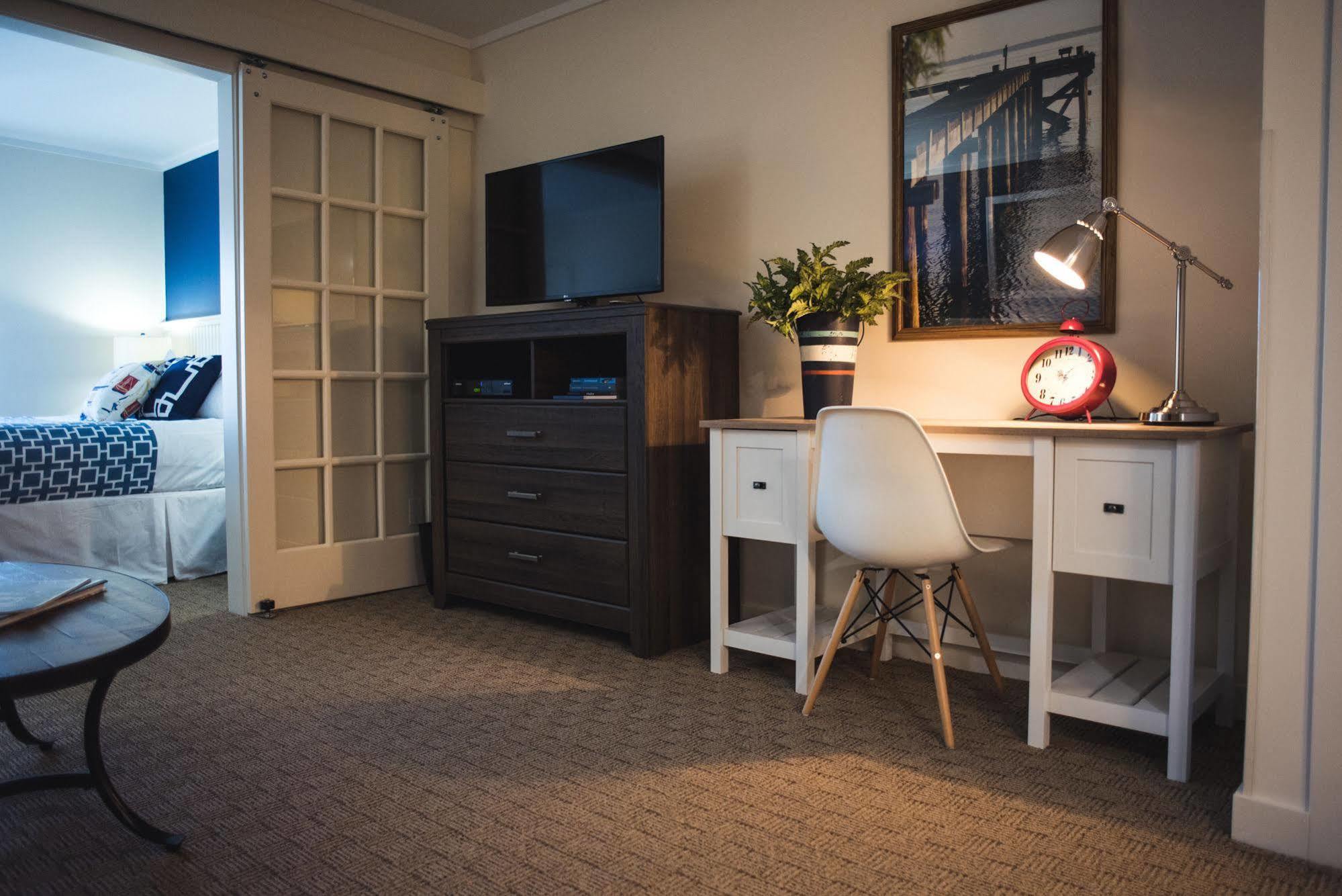 Circle Hotel