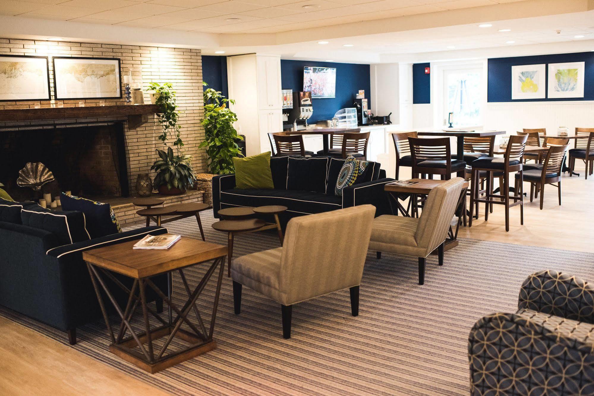 Hotel Circle