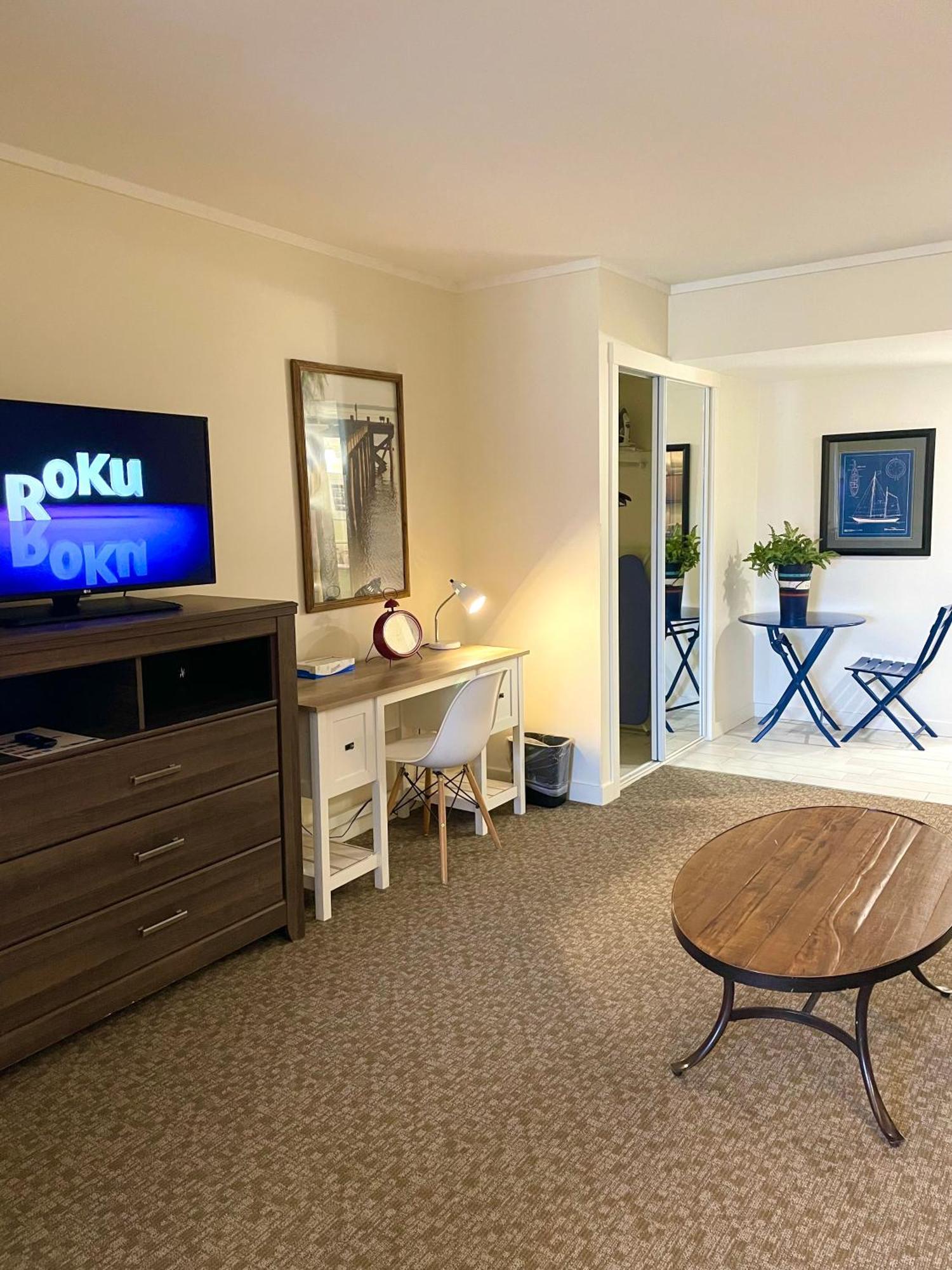 Circle Hotel 4*